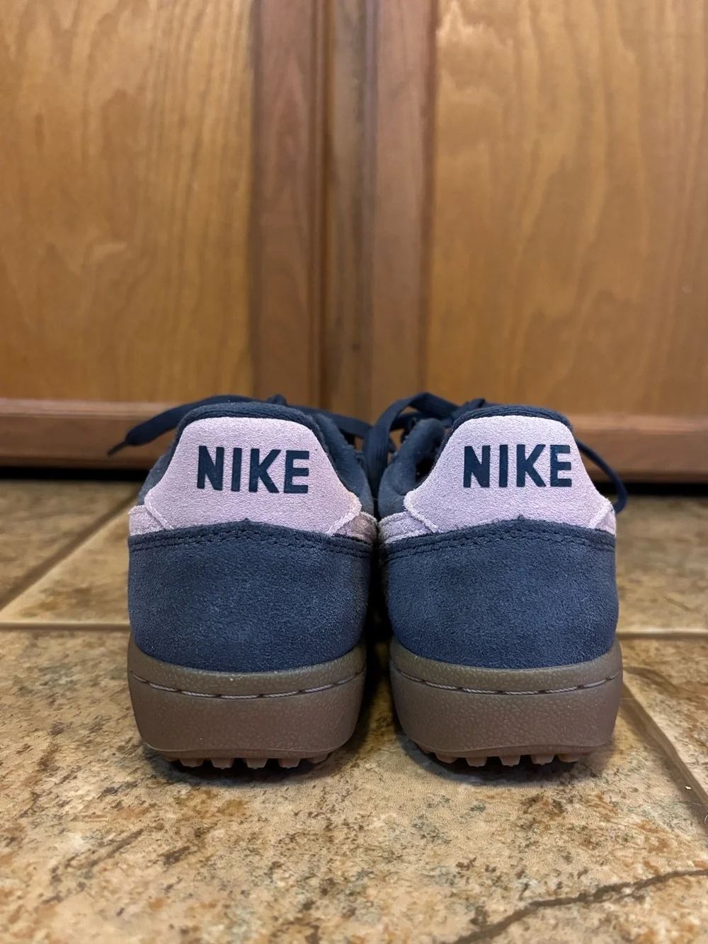 NWOT Nike women’s Field General Suede shoes sz 8